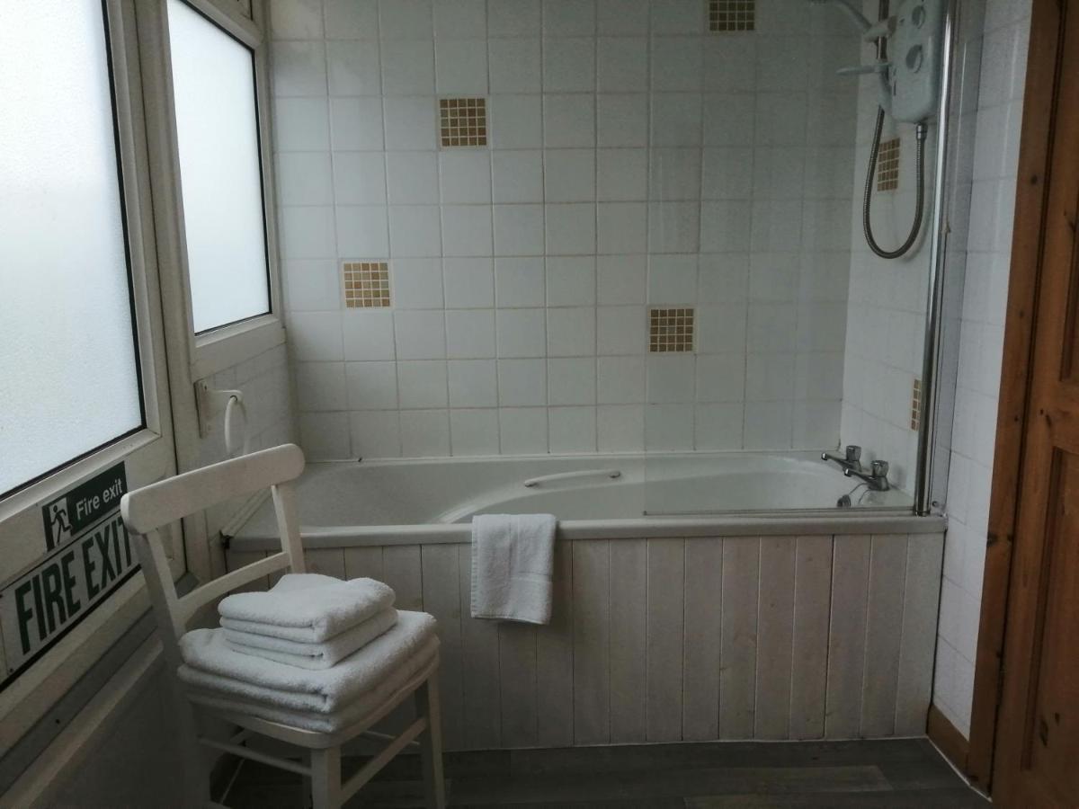 Harbourlight Guesthouse Saundersfoot Extérieur photo